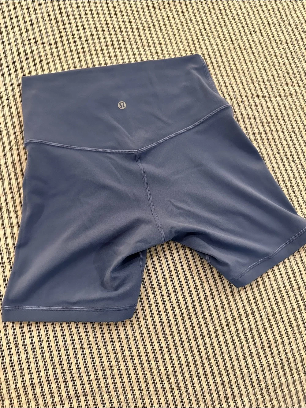 Lululemon Align Shorts size 6